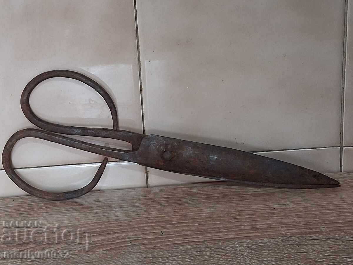 Foarfece forjate renascentiste, fier forjat