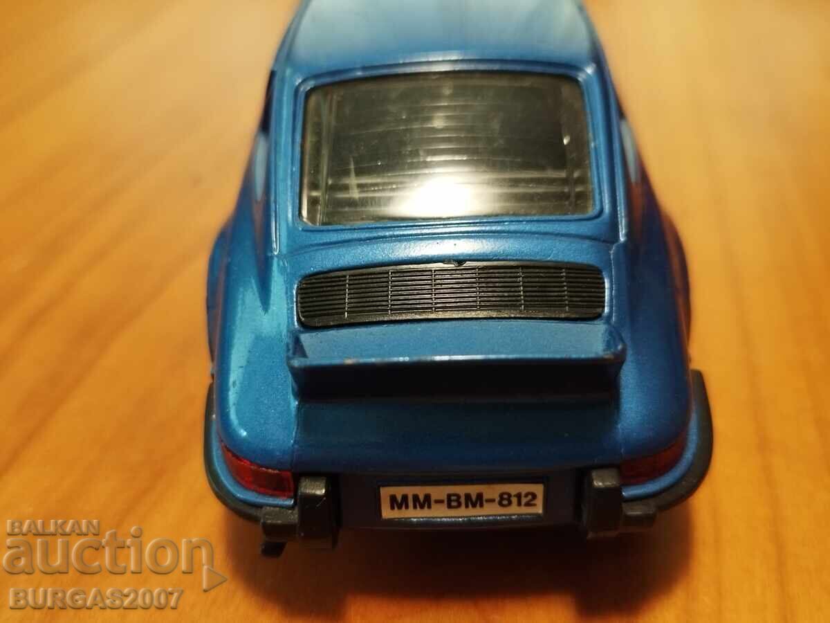 Доставка на Стара метална количка, Porsche CARRERA, Made in Italy