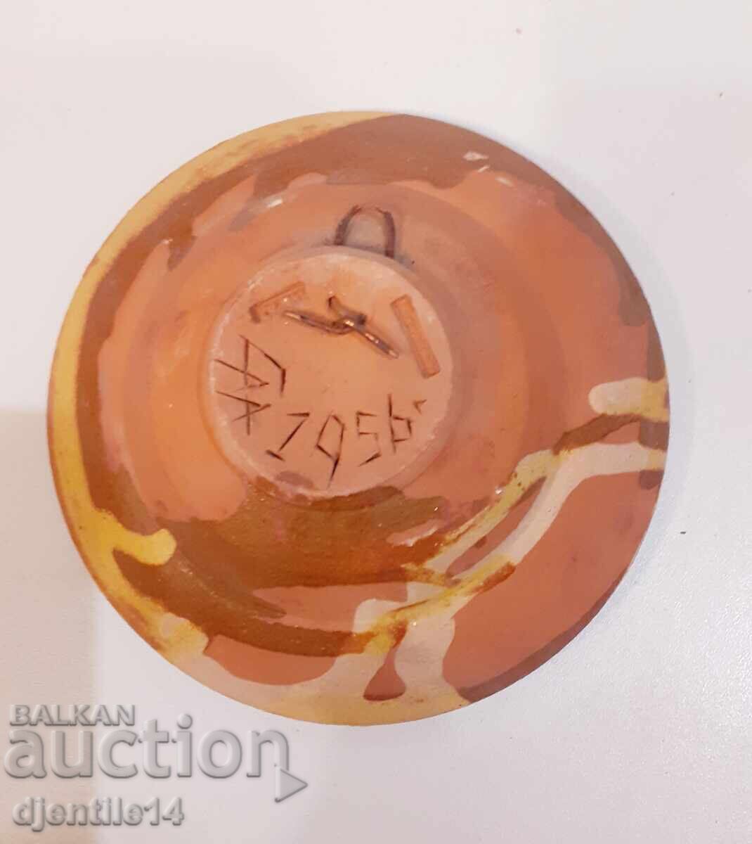 Κεραμικά δημιουργίας Γκένκα Μλαντένοβα 1956 με τιμή € 50.00 | 97.79 BGN