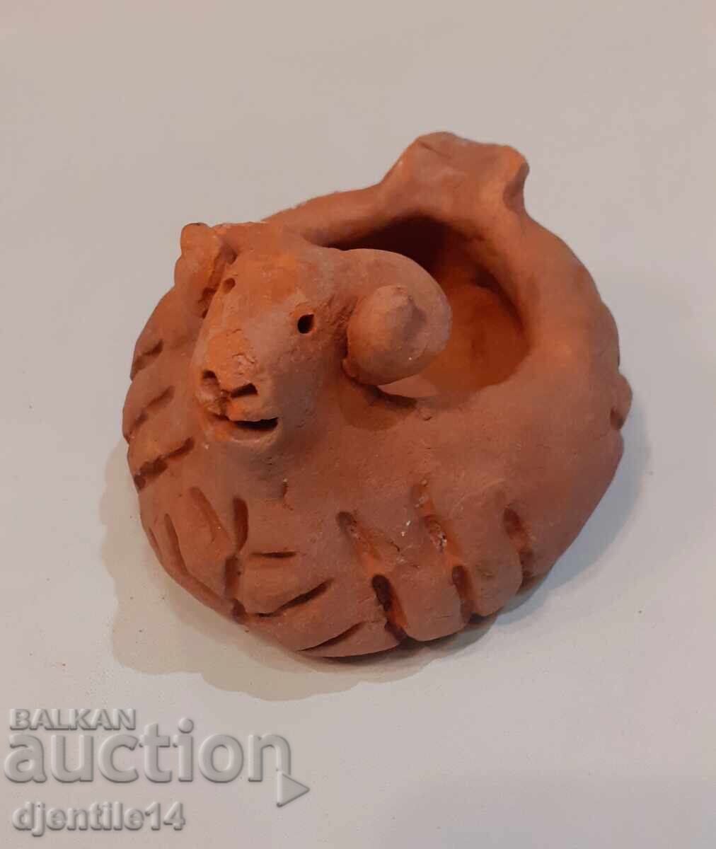 Κεραμικά, δημιουργία της Γκένκα Μλαντένοβα