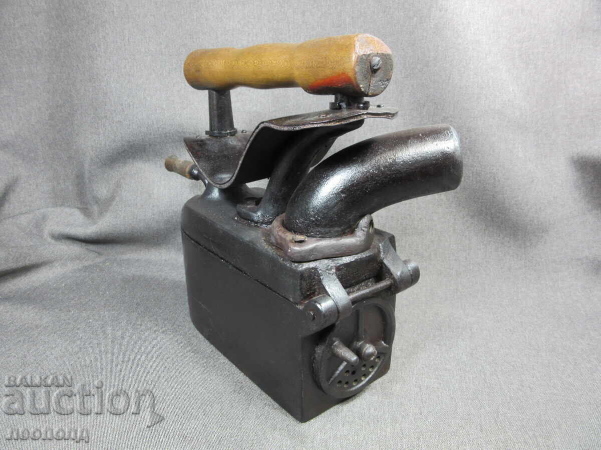 Παράδοση ΠΑΛΑΙΑ ΡΕΤΡΟ ΜΑΝΤΕΜΕΝΙΑ ΣΙΔΕΡΩΤΡΑ ΜΕ ΚΑΡΒΟΥΝΑ, ΚΑΜΙΝΑΔΑ ΚΑΙ ΚΛΑΠΕΤΟ