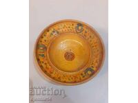 Κεραμικά, δημιουργία της Γκένκα Μλαντένοβα