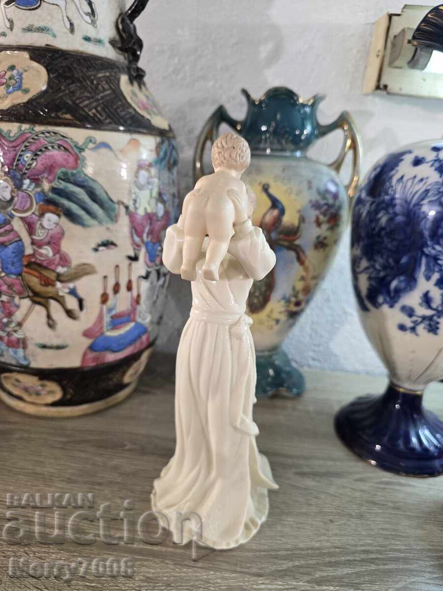 „The Regal Collection” și poartă numele „Constance” !!! - 5