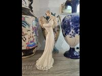 "The Regal Collection" και φέρει το όνομα "Constance" !!!