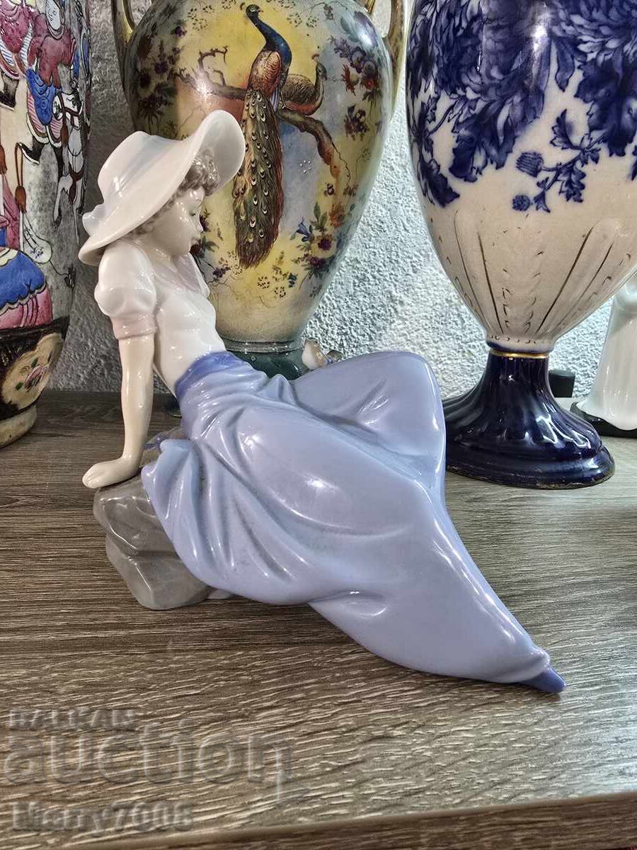 Nao by Lladro, handmade in Spain! with price € 35.00 | 68.45 BGN