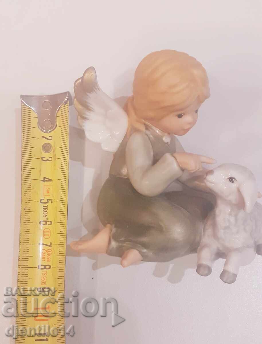 Доставка на Порцеланова фигура, гоьбелс