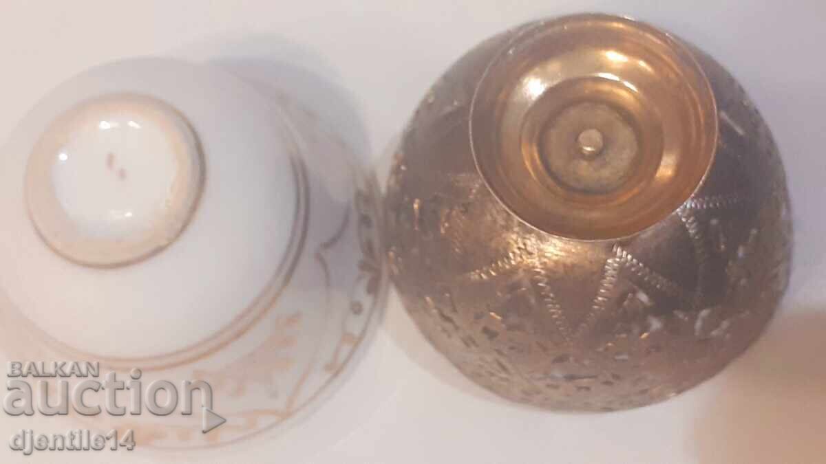 Zarf, argint filigranat, porțelan cu tugra cu preț € 150.00 | 293.37 BGN