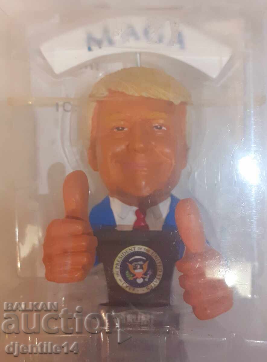 Αναμνηστικό, Τραμπ με τιμή € 35.00 | 68.45 BGN