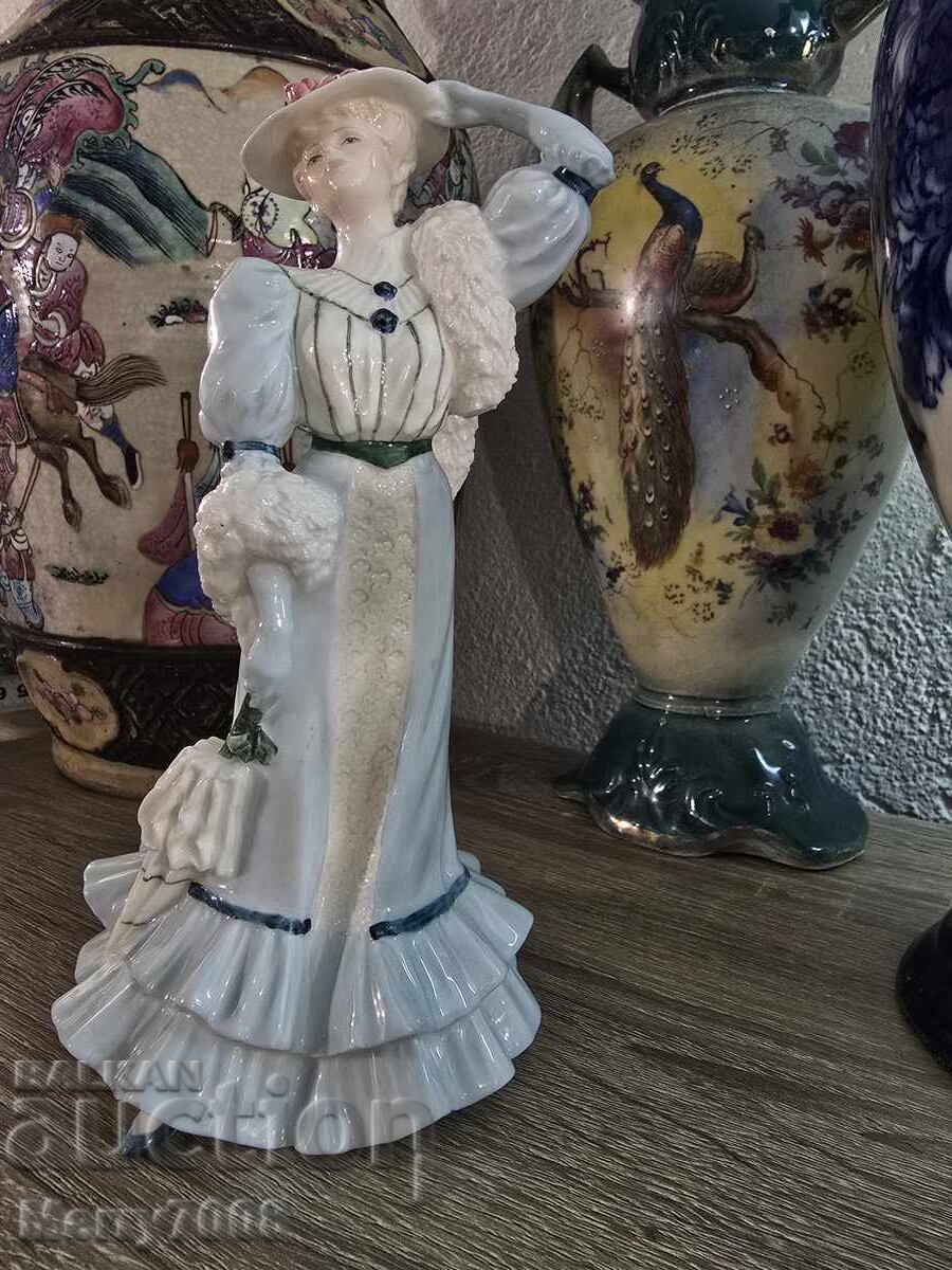 "Golden Age" by Coalport, "Beatrice at the Garden Party" with price € 65.00 | 127.13 BGN