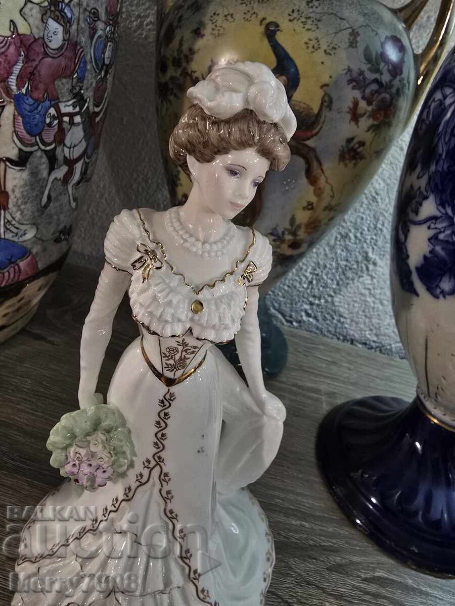 "Golden Age" by Coalport, "Charlotte – A Royal Debut" - 6