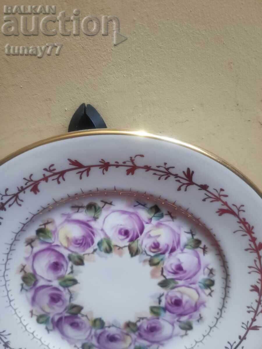 Farfurie porțelan, porțelan rar de colecție cu marcaj și cu preț € 0.01 | 0.02 BGN