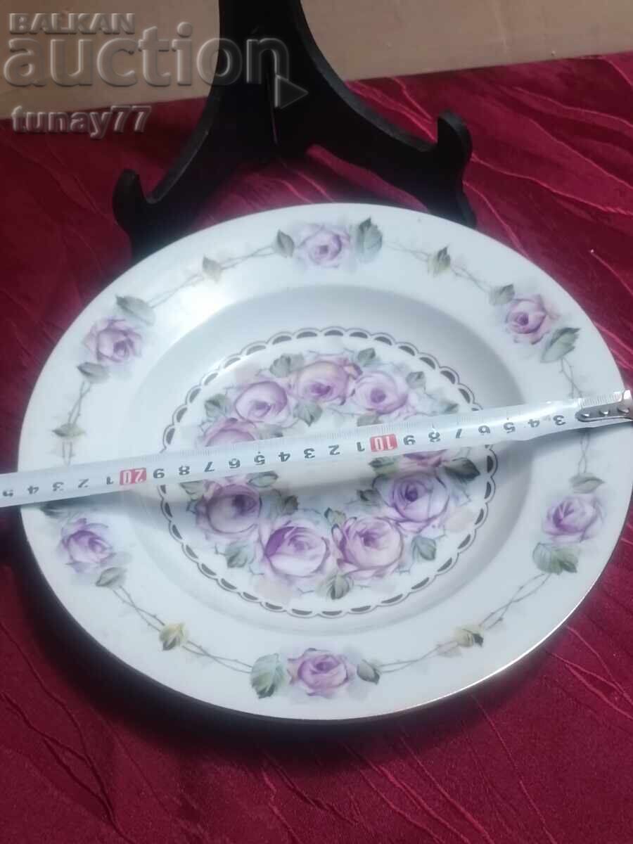 Чиния   Рядъкa колекционерск и порцелан с маркировка   и - 6