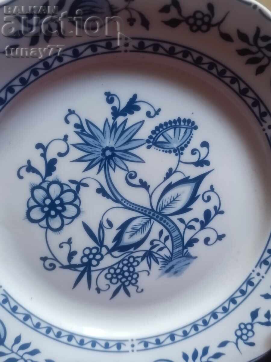 Farfurie porțelan, porțelan rar de colecție cu marcaj și cu preț € 1.50 | 2.93 BGN