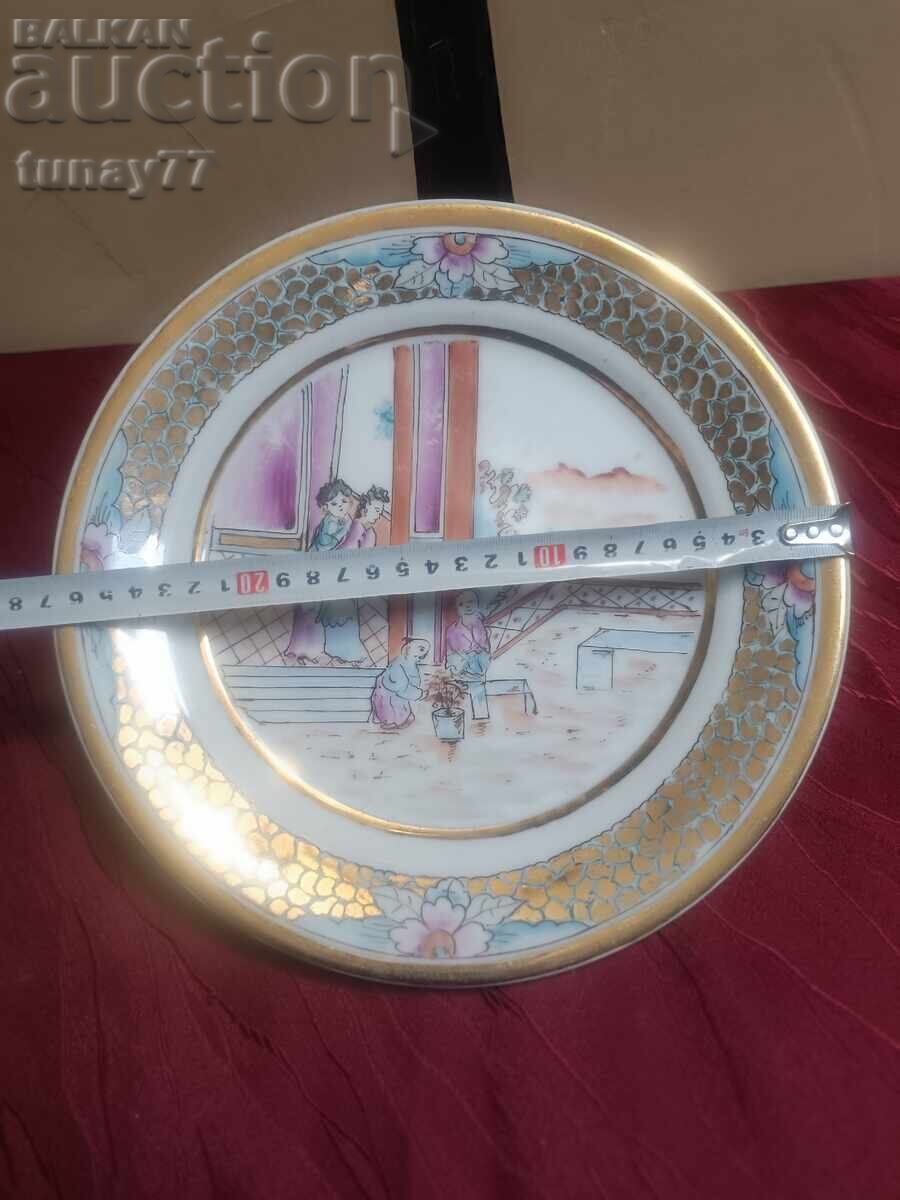 Аукцион Чиния  Порцелан Рядък колекционерски порцелан с маркировка и