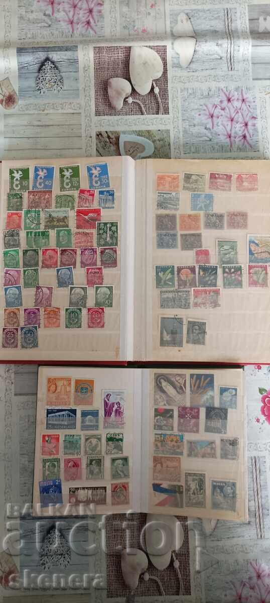 Licitație Două albume cu timbre poștale