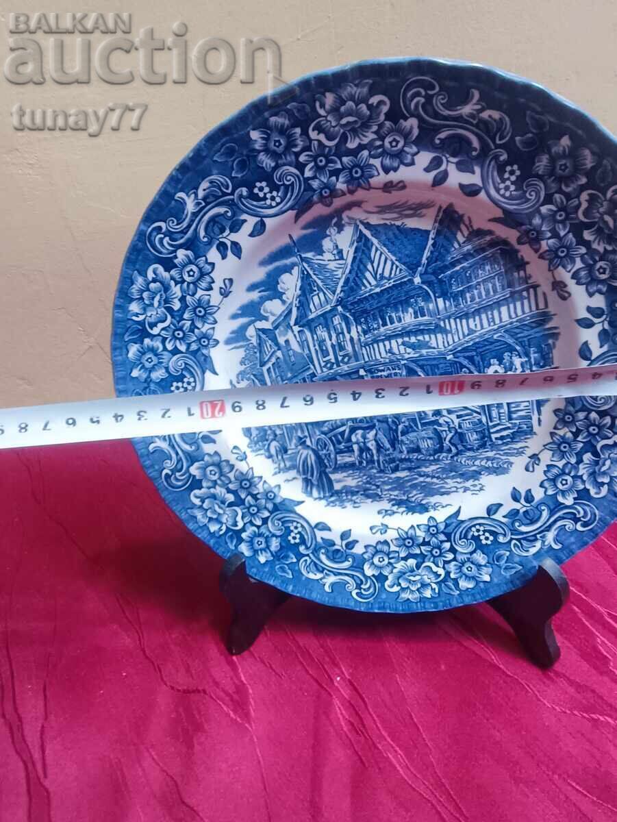 Чиния  Рядък колекционерски порцелан с маркировка  ENGLAND - 6