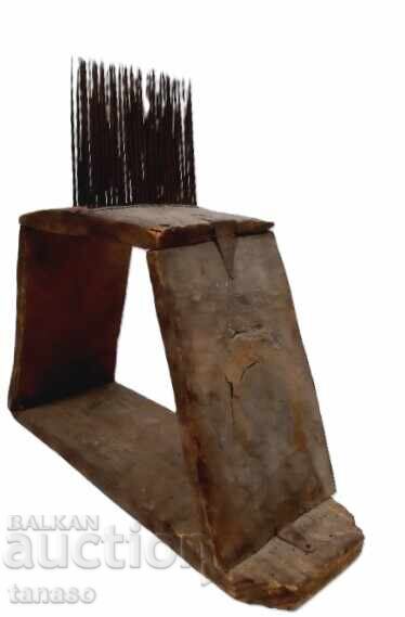 Livrarea Darak vechi, târnăcop, lemn(6.1)