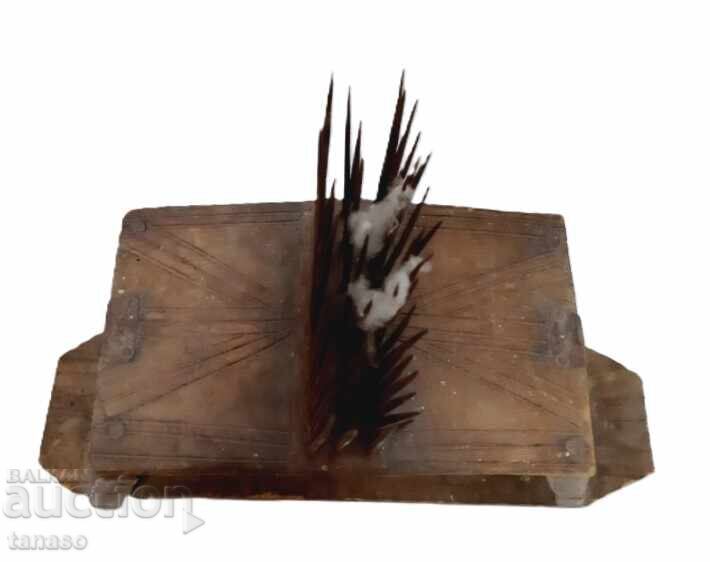 Darak vechi, târnăcop, lemn(6.1) - 5