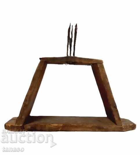 Darak vechi, târnăcop, lemn(6.1) - 6