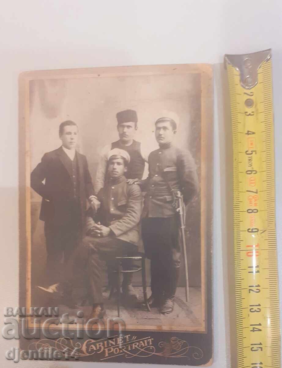 Стара фотография твърда с цена € 30.00 | 58.67 лв. Стара фотография твърда с цена € 30.00 | 58.67 лв.