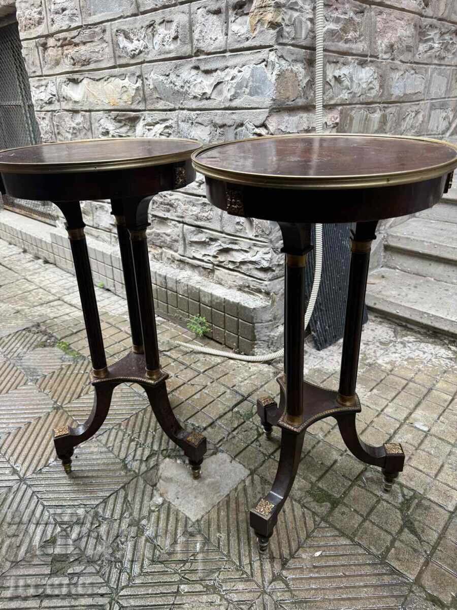 Αντίκες σαλονιού τραπεζάκια με τιμή € 150.00 | 293.37 BGN