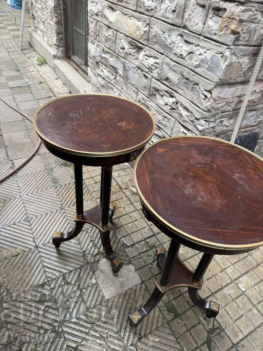 Αντίκες σαλονιού τραπεζάκια