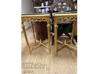 Măsuțe antice de colecție