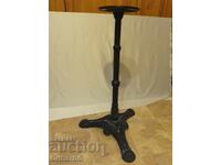 Solid cast iron table base (9–10 kg) – Retro style