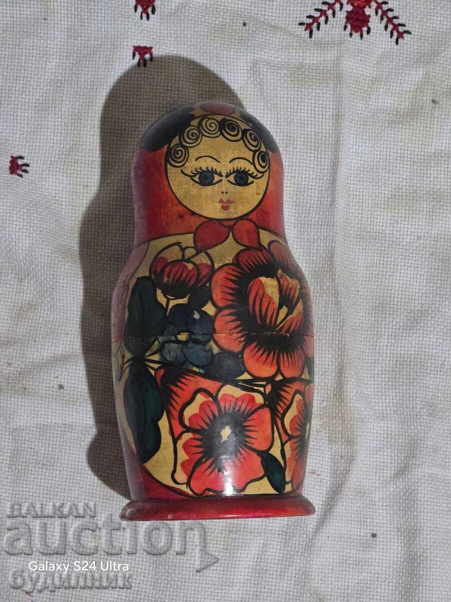 Τεράστια παλιά ρωσική ματριόσκα 50 ετών. Με 12 νομίσματα