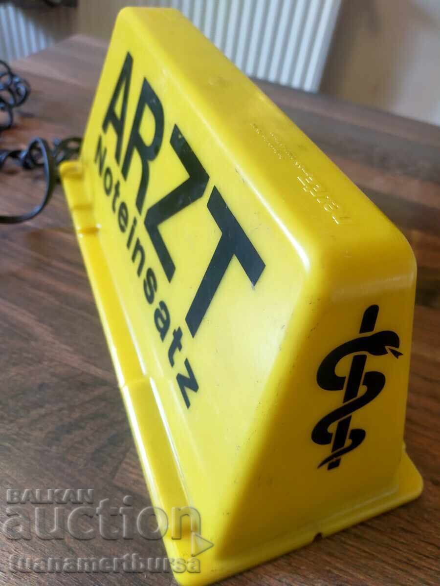 Livrarea Semn de intervenție medicală de urgență