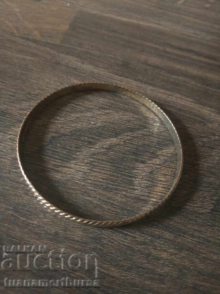 Livrarea bratara metalica