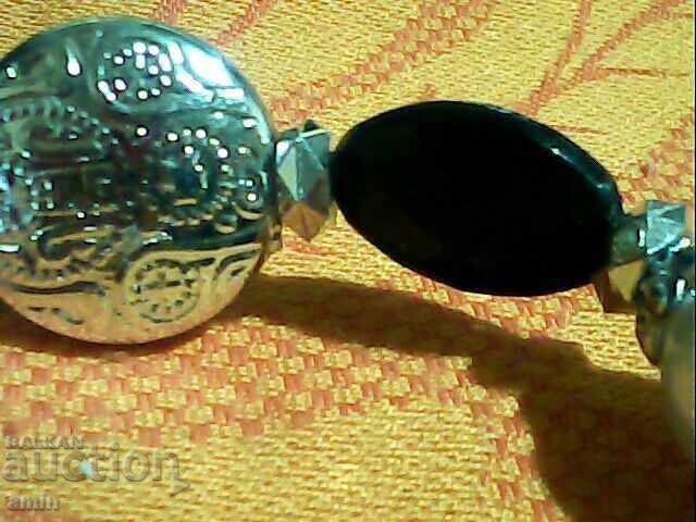 Livrarea frumoasa bratara Livrarea frumoasa bratara