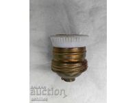 Неупотребявана порцеланова фасонка