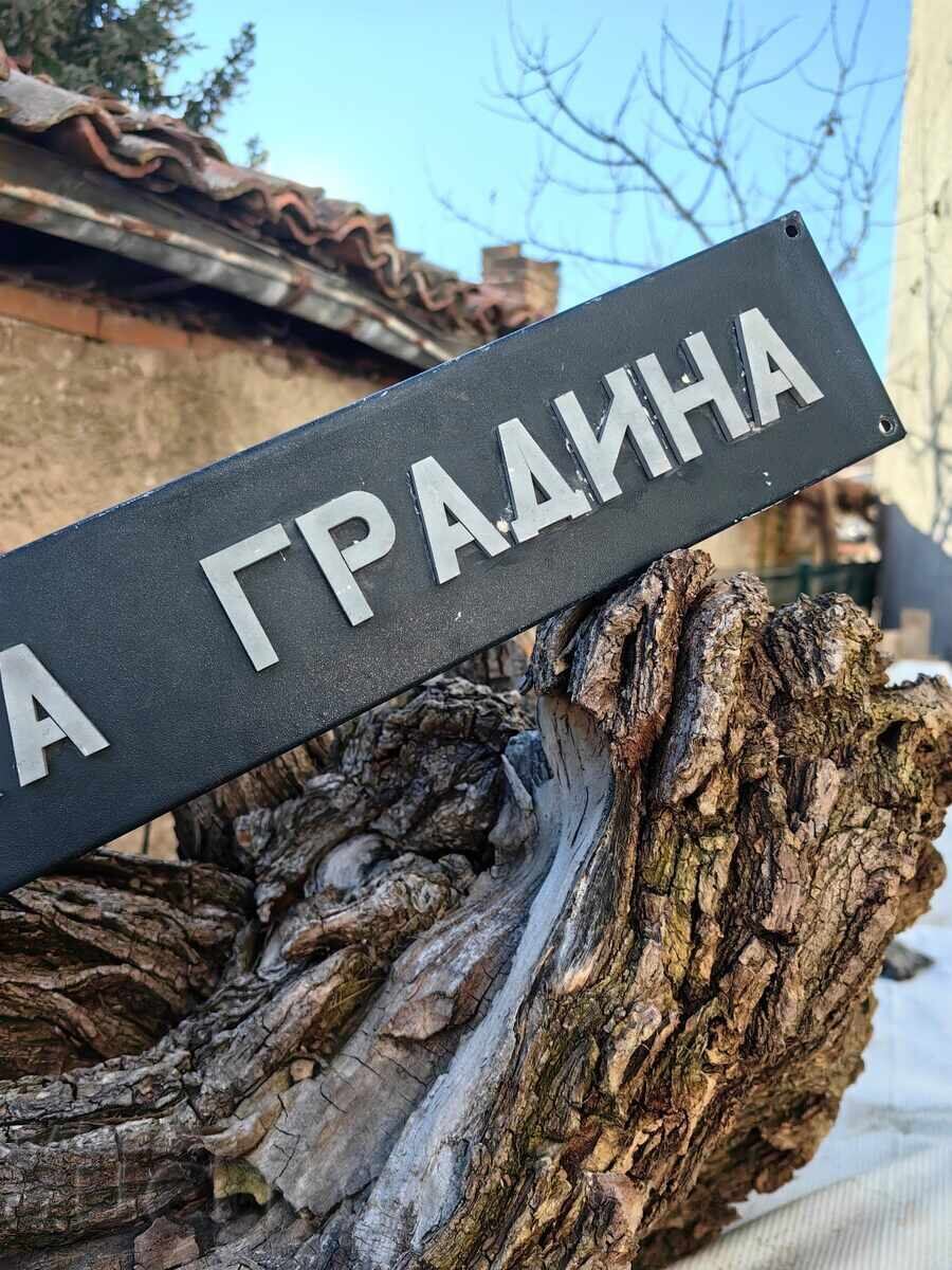 Delivery of Metal Sign Kindergarten