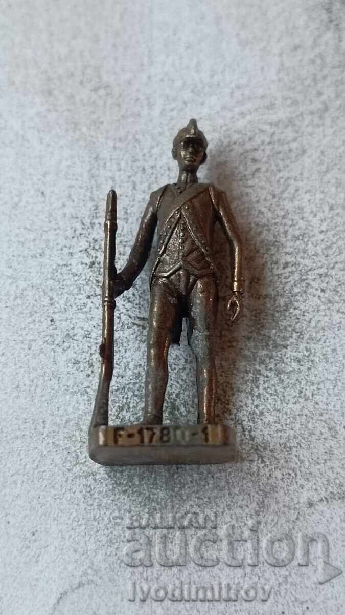 Figurină metalică din ou de ciocolată F - 1780 - 1