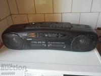 Радиокасетофон SANYO.