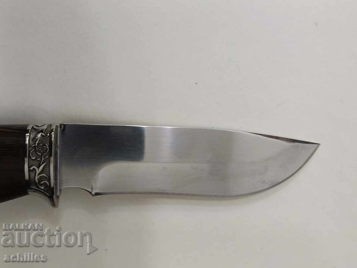 Auction  Hunting knife