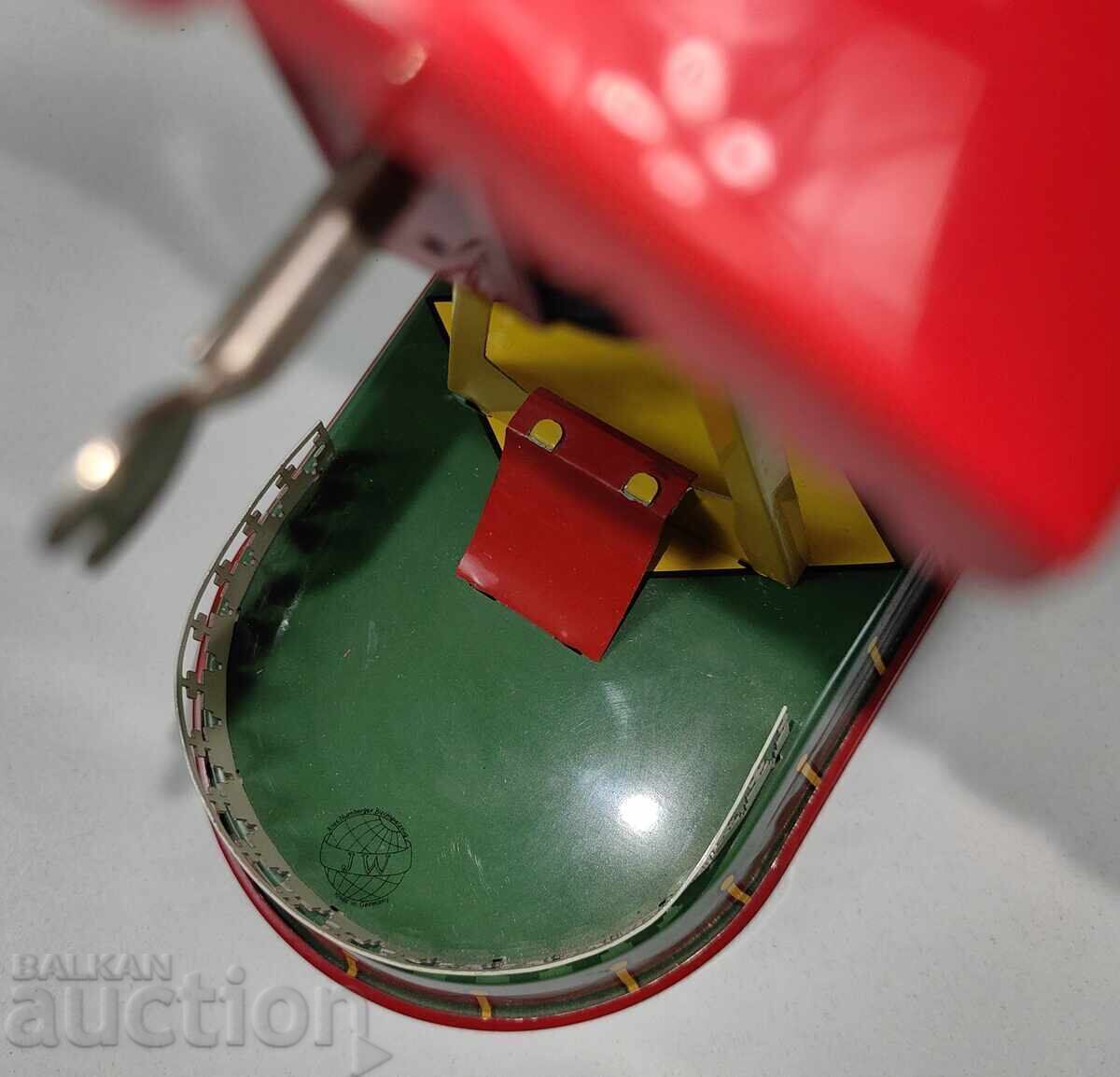 Доставка на ВИЕНСКО КОЛЕЛО С КЛЮЧЕ ИГРАЧКА ДЕТСКА ЛАМАРИНЕНА МЕТАЛНА Доставка на ВИЕНСКО КОЛЕЛО С КЛЮЧЕ ИГРАЧКА ДЕТСКА ЛАМАРИНЕНА МЕТАЛНА