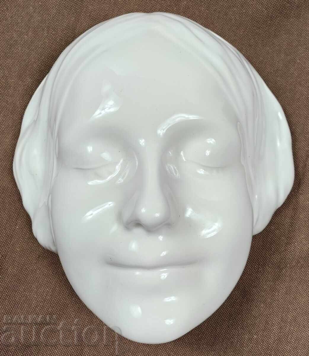 Η ΑΓΝΩΣΤΗ ΓΥΝΑΙΚΑ ΑΠΟ ΤΗ ΣΕΝΑ ΜΕΤΑΘΑΝΑΤΙΑ ΠΟΡΣΕΛΑΝΙΝΗ ΜΑΣΚΑ GOEBEL με τιμή € 25.00 | 48.90 BGN Η ΑΓΝΩΣΤΗ ΓΥΝΑΙΚΑ ΑΠΟ ΤΗ ΣΕΝΑ ΜΕΤΑΘΑΝΑΤΙΑ ΠΟΡΣΕΛΑΝΙΝΗ ΜΑΣΚΑ GOEBEL με τιμή € 25.00 | 48.90 BGN