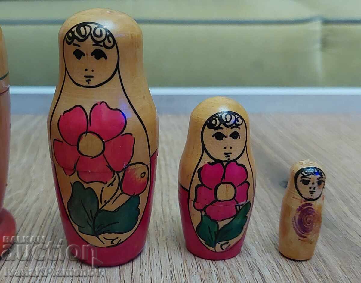 Παράδοση Σετ 4 ρωσικές κούκλες (ματριόσκα) για συλλέκτες