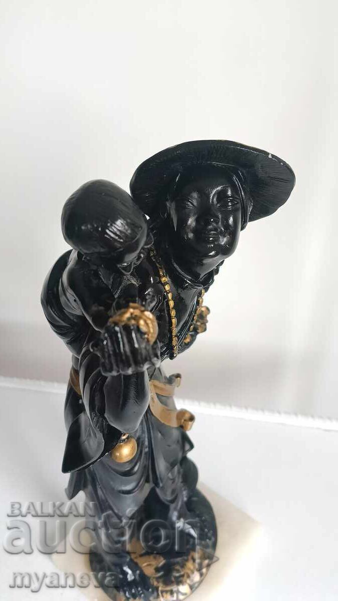 Ασιατικό αγαλματίδιο σε παραδοσιακό έθνικ στυλ - 6