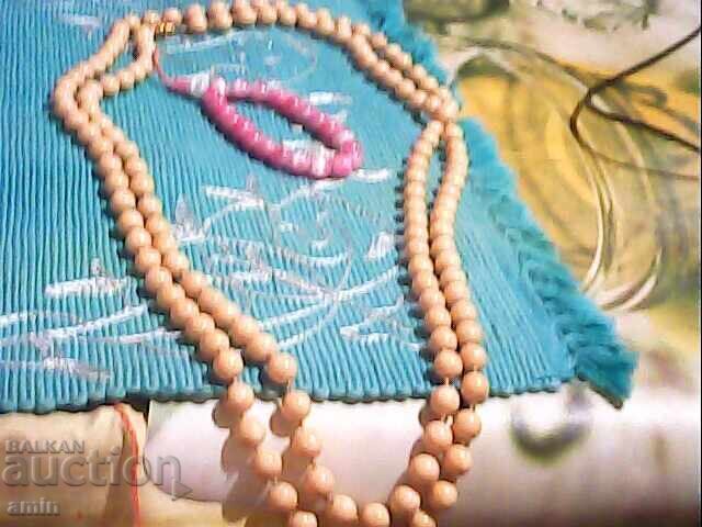 Colier și brățară vechi, frumoase, din piatră naturală