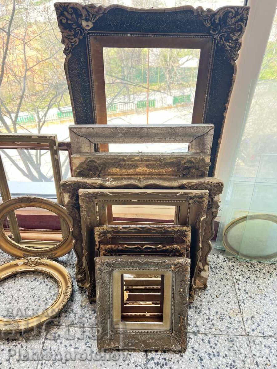 12 BUCĂȚI RAMĂ VECHE ȘI 11 BUCĂȚI STICLĂ cu preț € 1.50 | 2.93 BGN