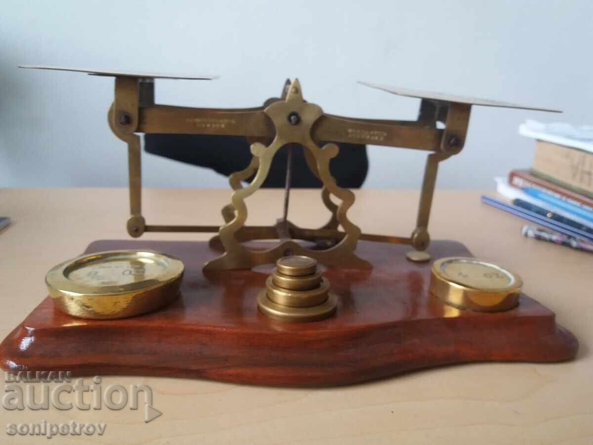 Аукцион Стара английска пощенска везна. Аукцион Стара английска пощенска везна.