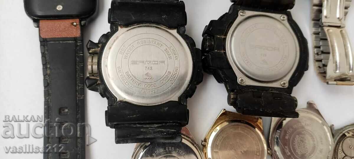 O mulțime mare de ceasuri - 7