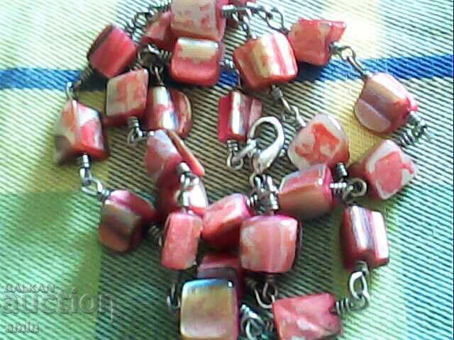 Frumos set sidef colier brățară pandantiv mare sidef cu preț € 7.00 | 13.69 BGN