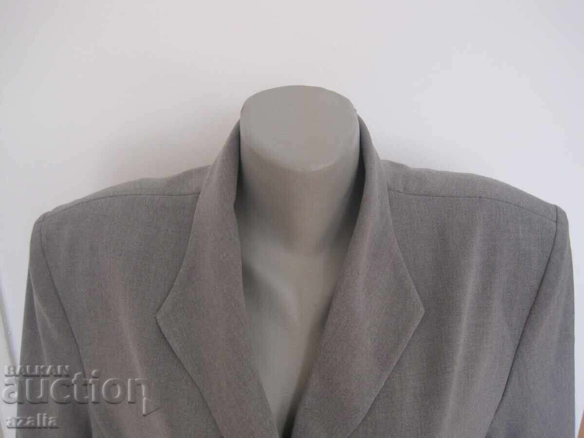 Licitație Geaca eleganta