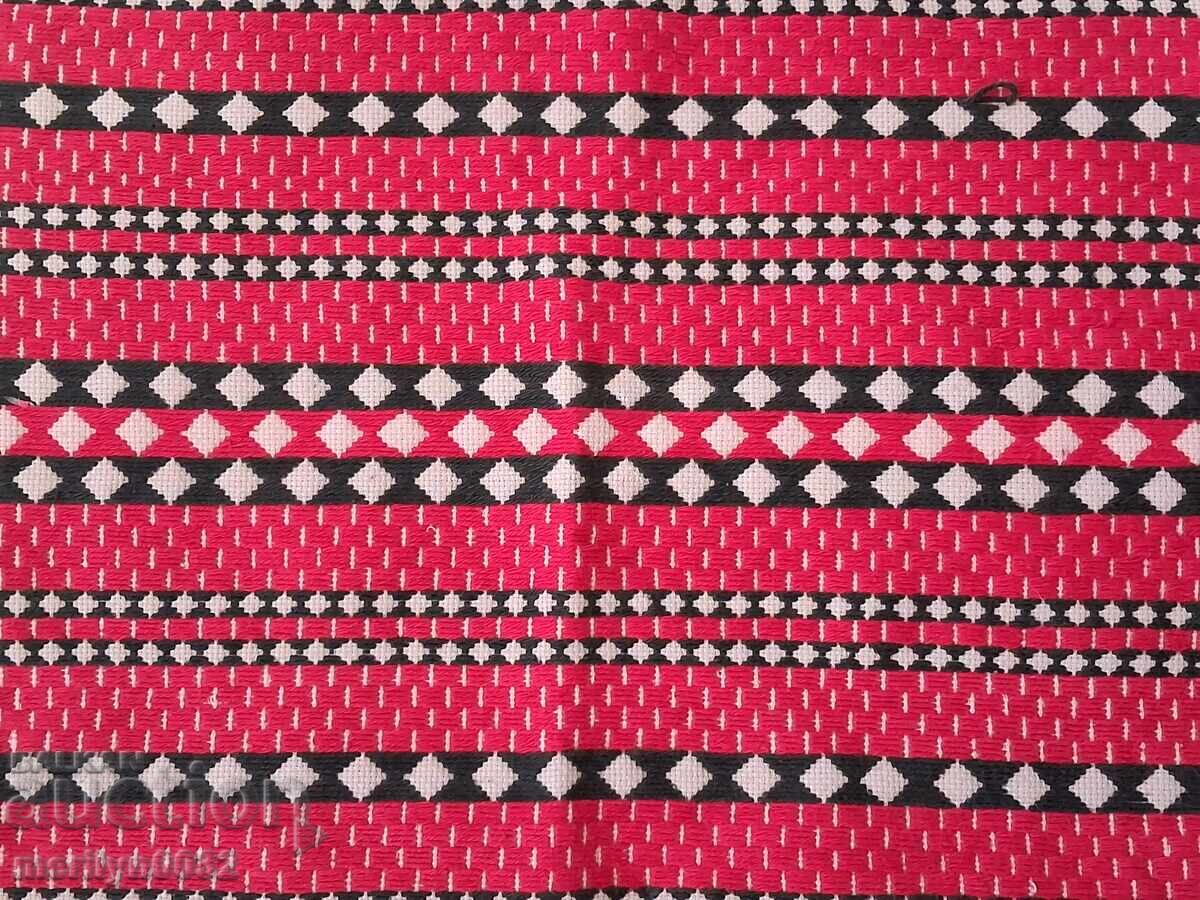 Стар ковьор за стена ковьорче бродерия пано, килим картина с цена € 15.23 | 29.79 лв. Стар ковьор за стена ковьорче бродерия пано, килим картина с цена € 15.23 | 29.79 лв.