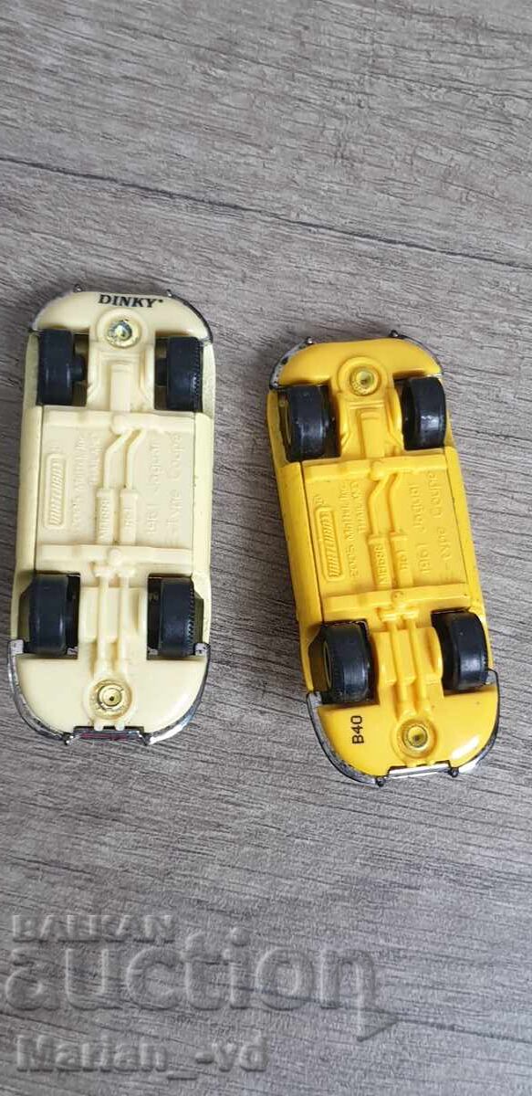Licitație Două mașinuțe Jaguar, Matchbox, Germania