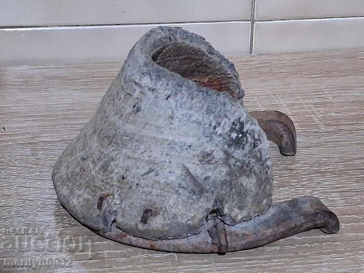 Delivery of Horseshoe with hoof "Carter's Luck" wrought iron